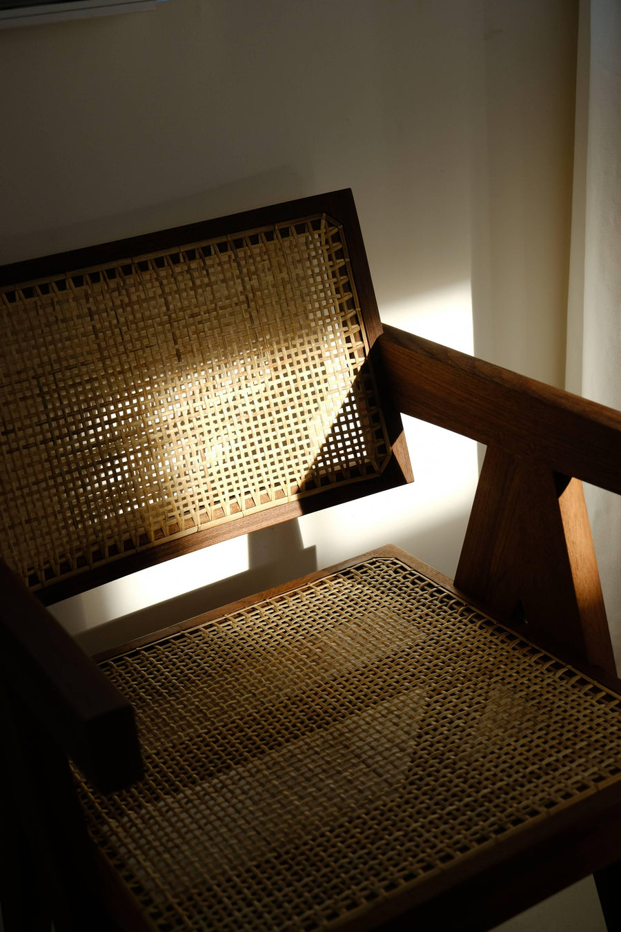 Welcome to the first instalment of the Object Embassy blog! - Object Embassy - Pierre Jeanneret