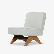 Upholstered Easy Sidechair - Natural Wood & Off White - Object Embassy - Pierre Jeanneret Design - handmade in EU - Lounge