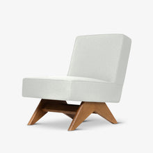 Upholstered Easy Sidechair - Natural Wood & Off White - Object Embassy - Pierre Jeanneret Design - handmade in EU - Lounge
